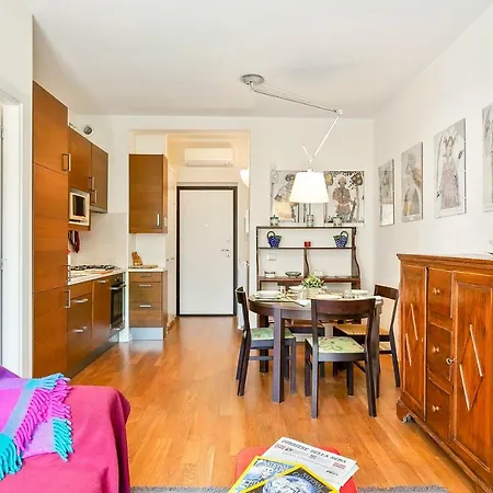Flat In The Heart Of * Pisa